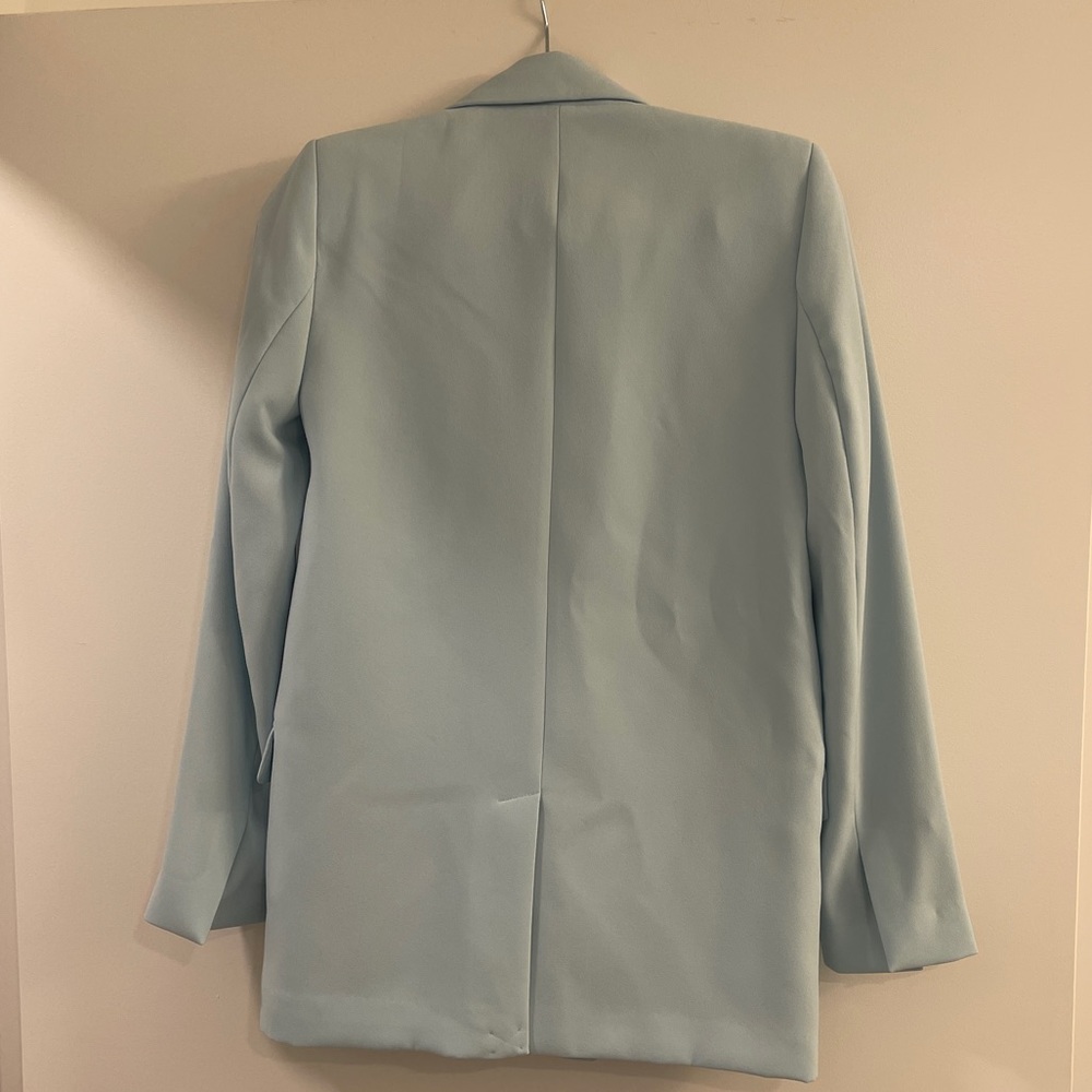 Zara Basic Flowy Blazer - Picture 3 of 3